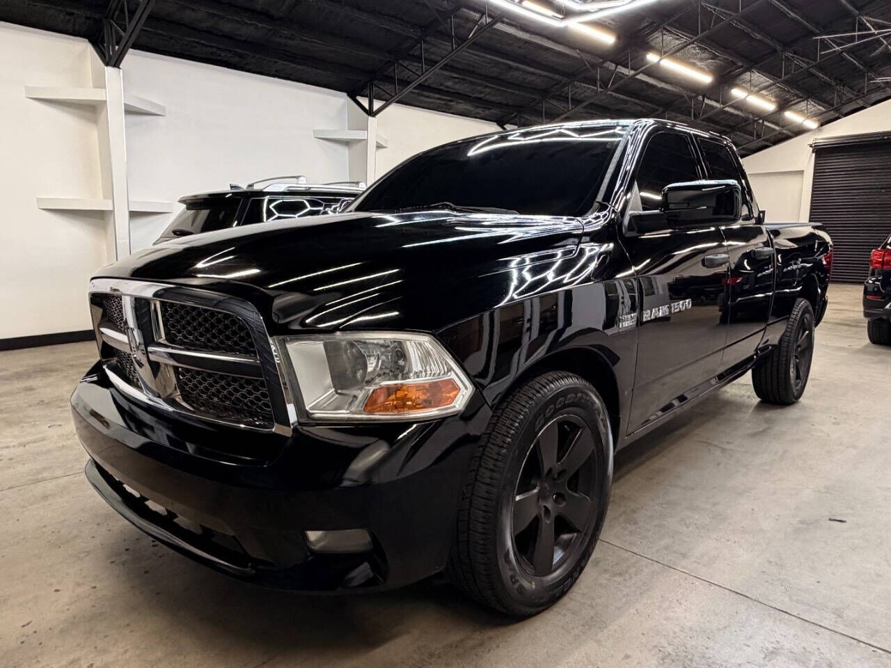2012 DODGE Ram