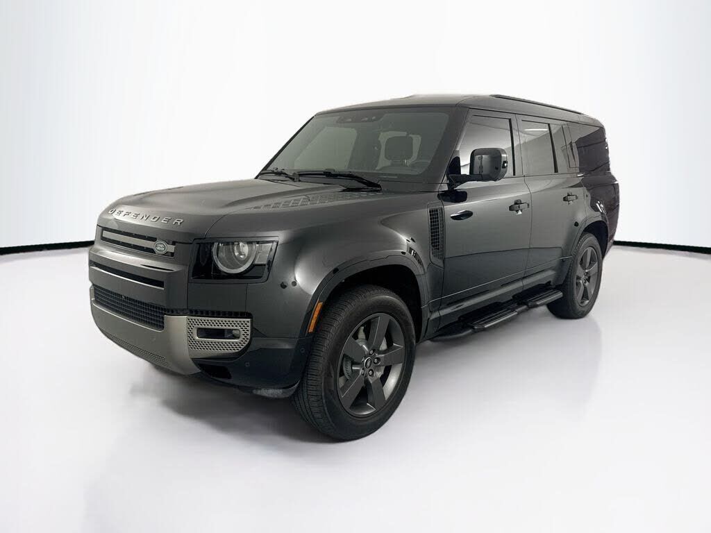 2025 LAND ROVER Defender