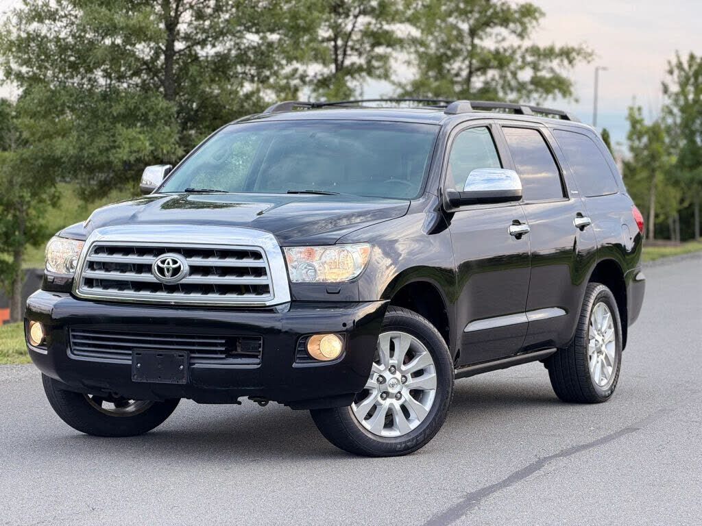 2012 TOYOTA Sequoia
