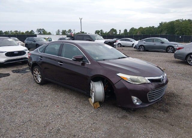 2014 TOYOTA Avalon