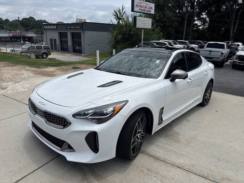 2022 KIA Stinger