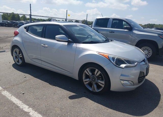 2017 HYUNDAI Veloster