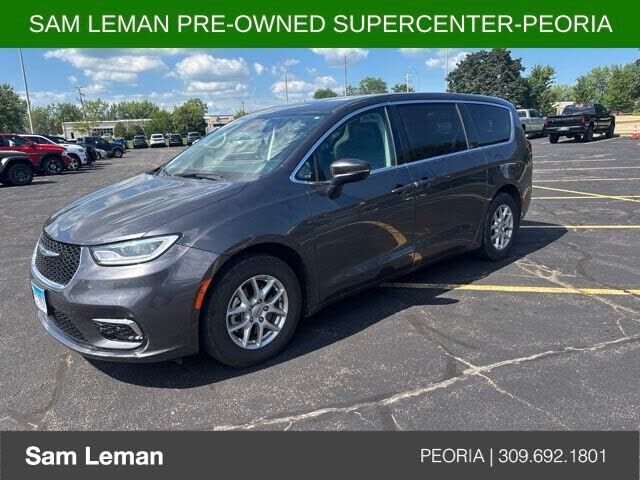 2023 CHRYSLER Pacifica