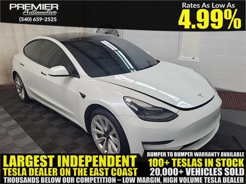 2022 TESLA Model 3