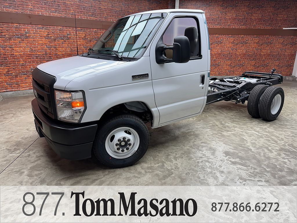 2027 FORD E-350