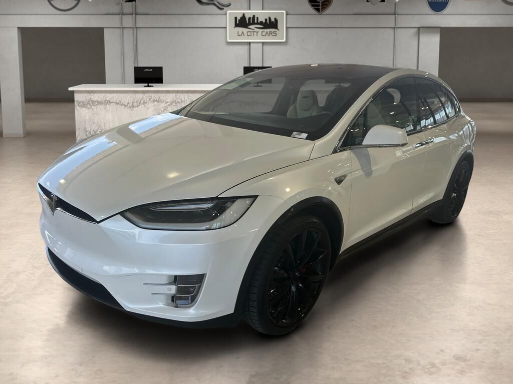 2016 TESLA Model X