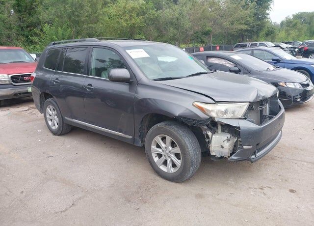 2012 TOYOTA Highlander