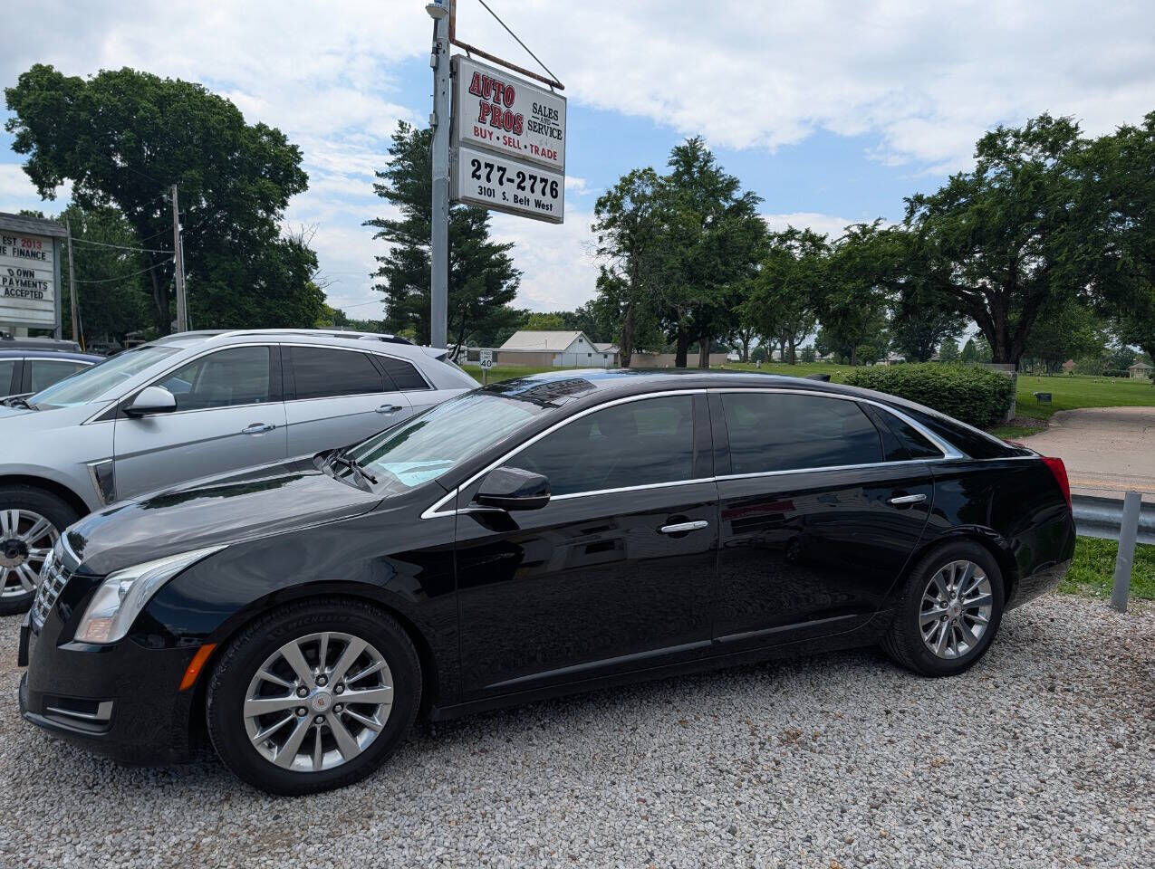 2015 CADILLAC Stretch Limousine