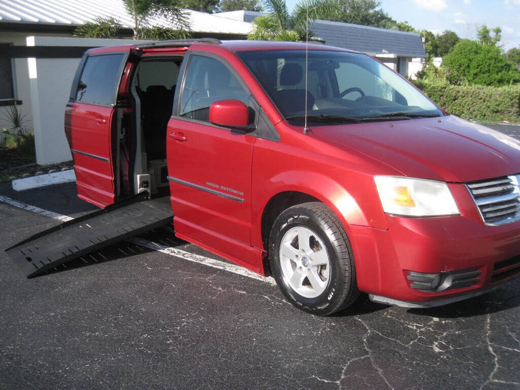 2010 DODGE Grand Caravan