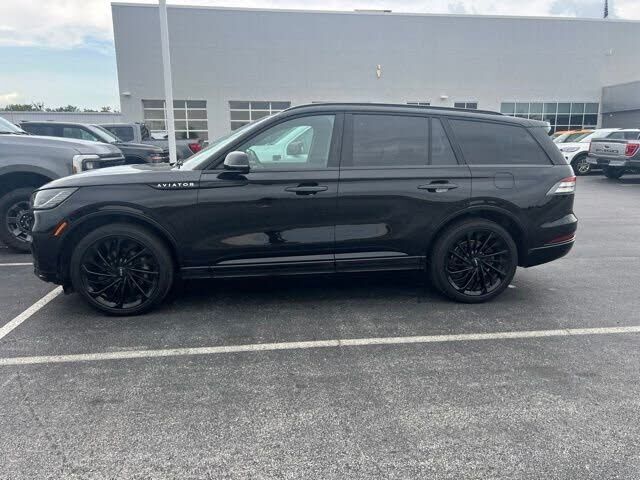 2025 LINCOLN Aviator