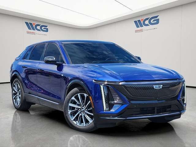 2024 CADILLAC Lyriq