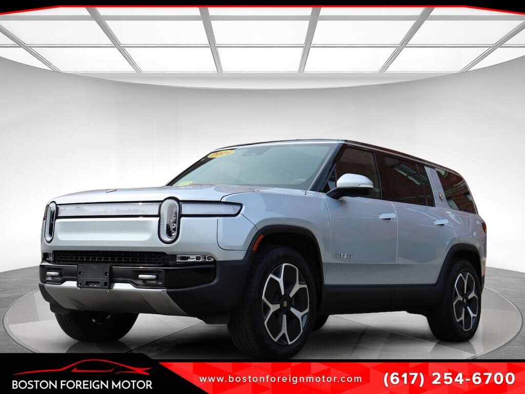 2024 RIVIAN R1S