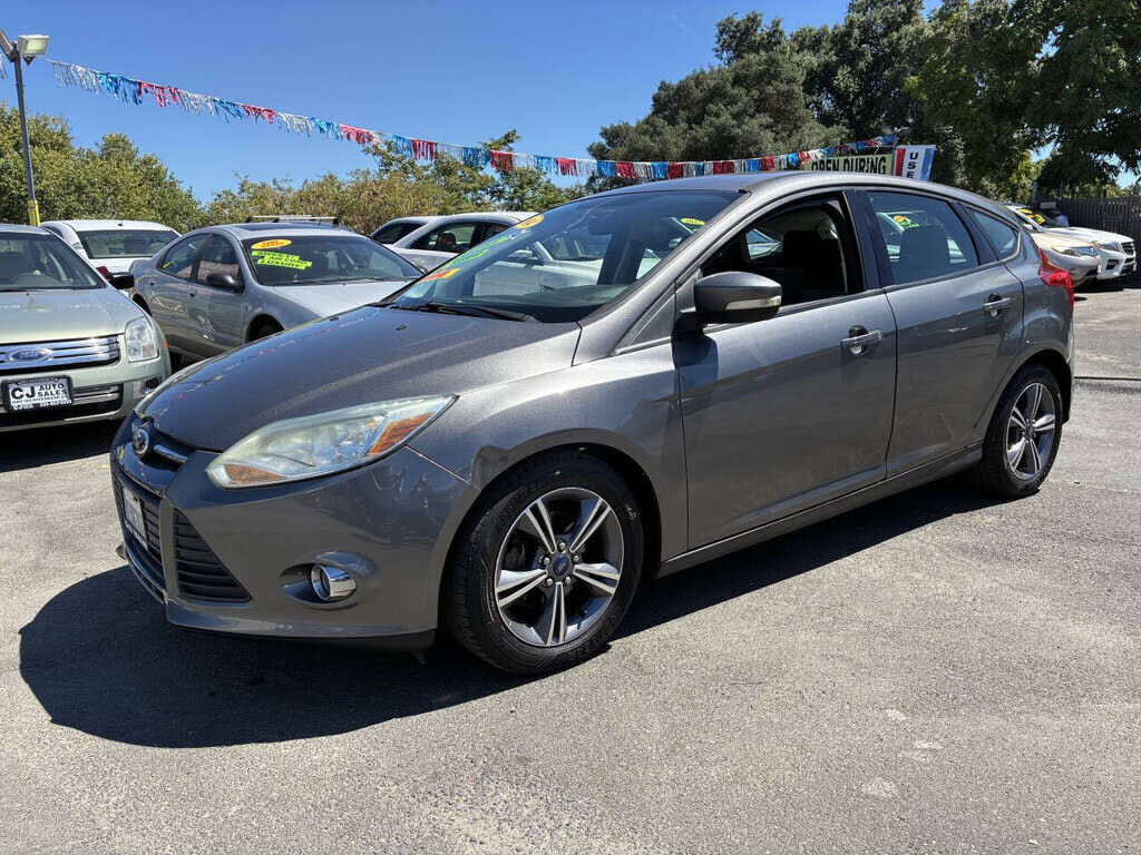 2014 FORD Focus