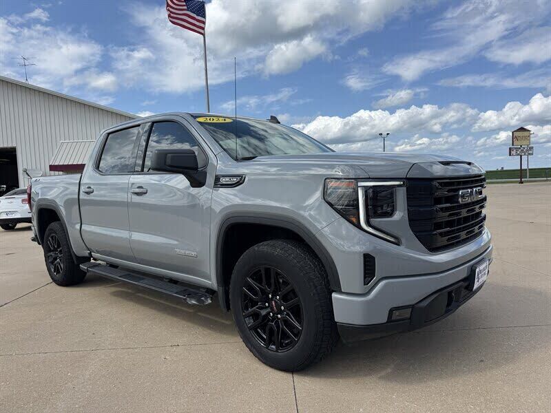 2024 GMC Sierra