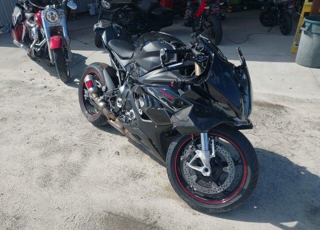 2026 BMW S 1000 RR