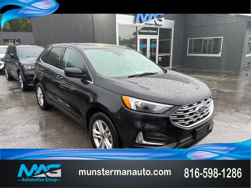 2022 FORD Edge