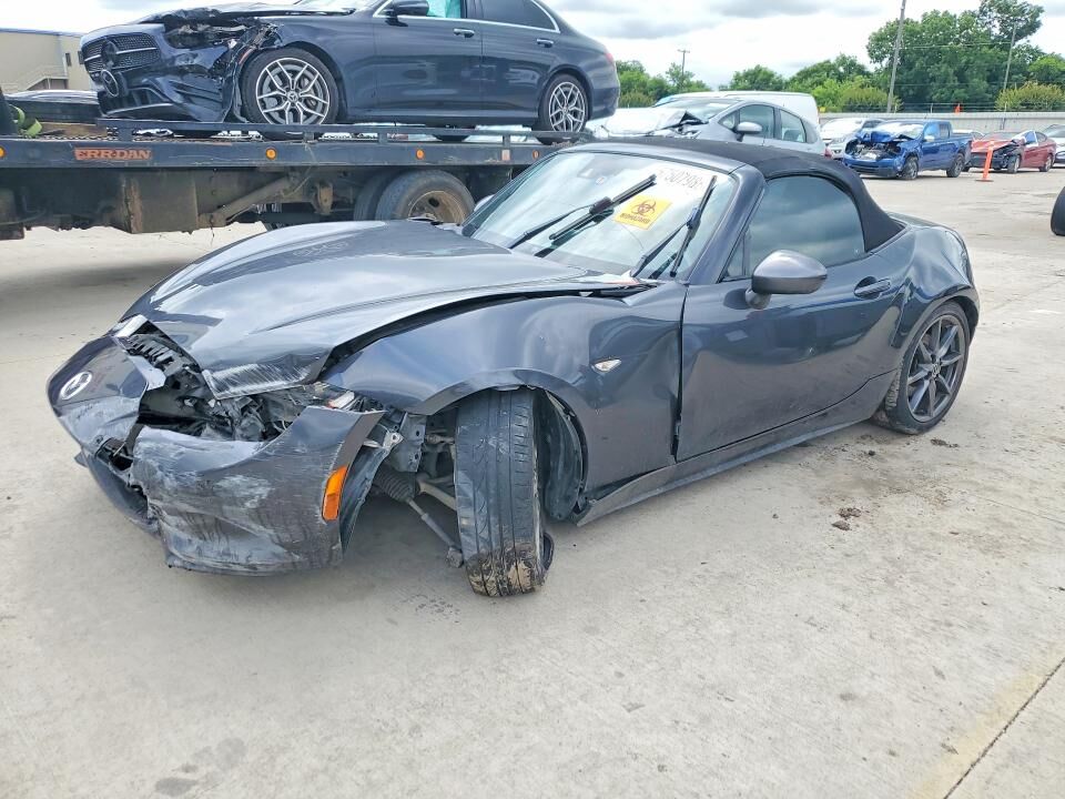 2017 MAZDA MX-5