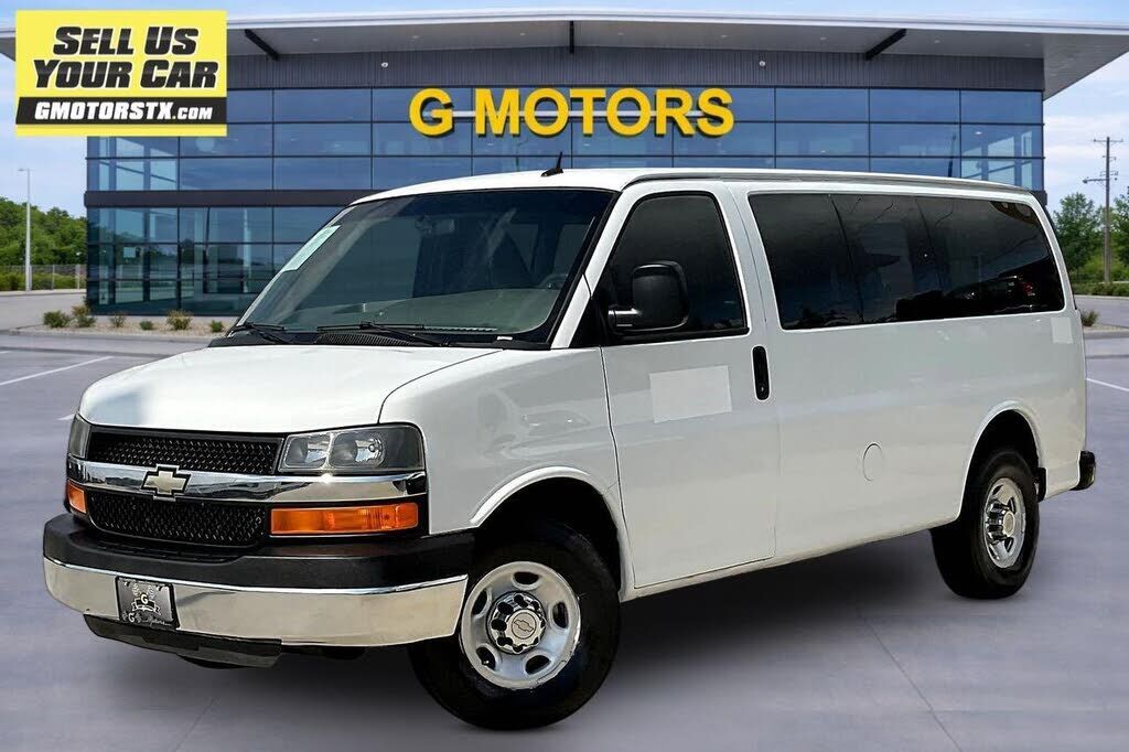 2015 CHEVROLET Express