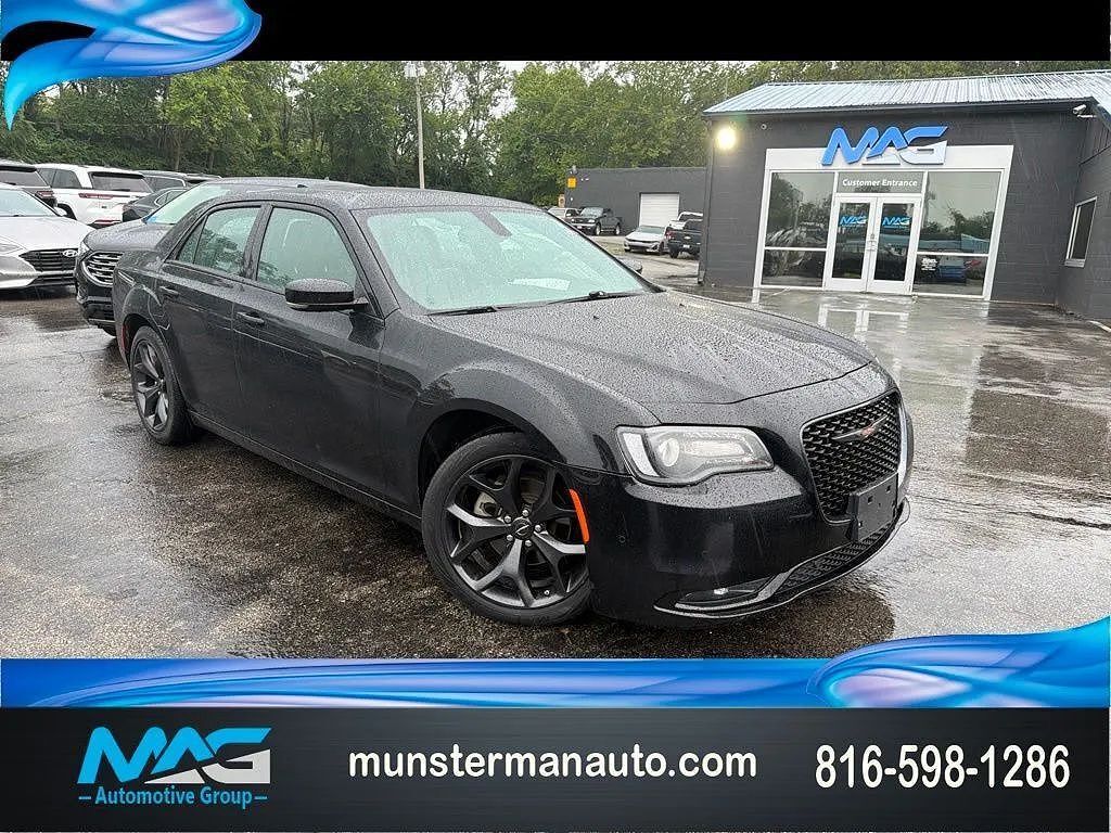 2023 CHRYSLER 300