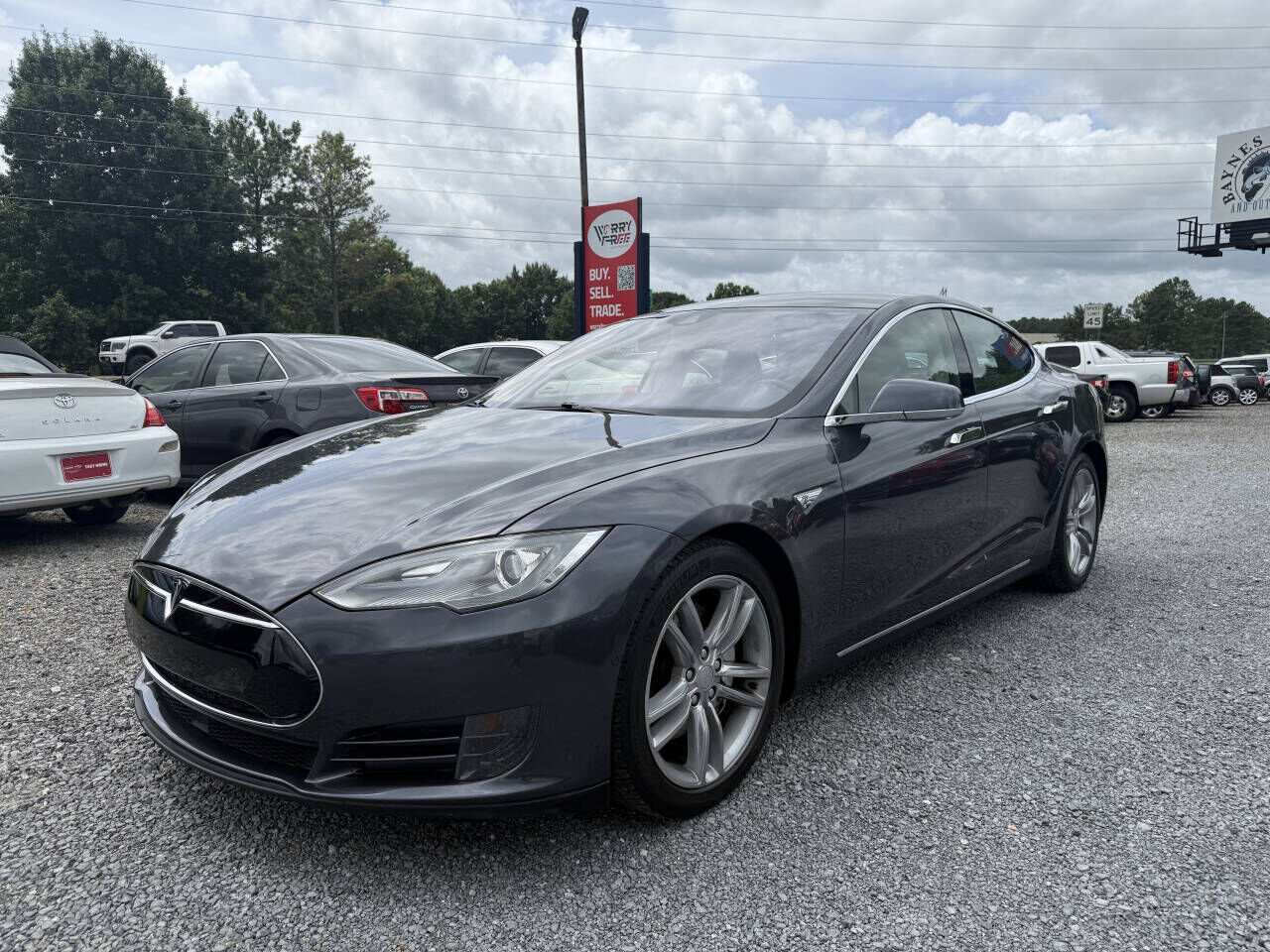 2015 TESLA Model S