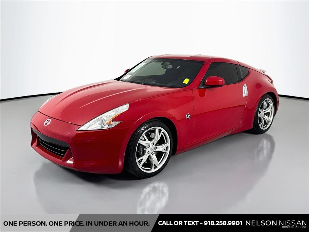 2011 NISSAN 370Z