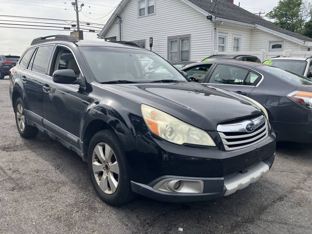 2010 SUBARU Outback