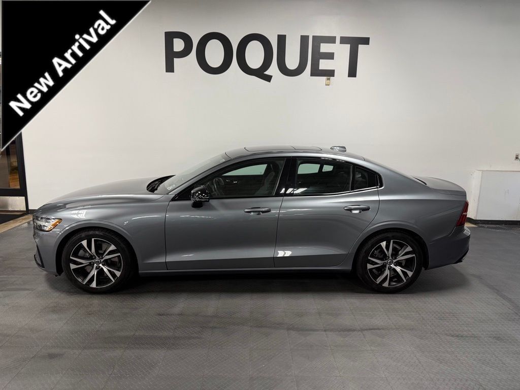 2019 VOLVO S60