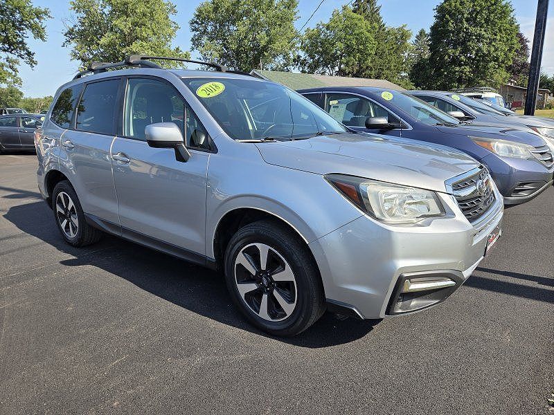 2018 SUBARU Forester