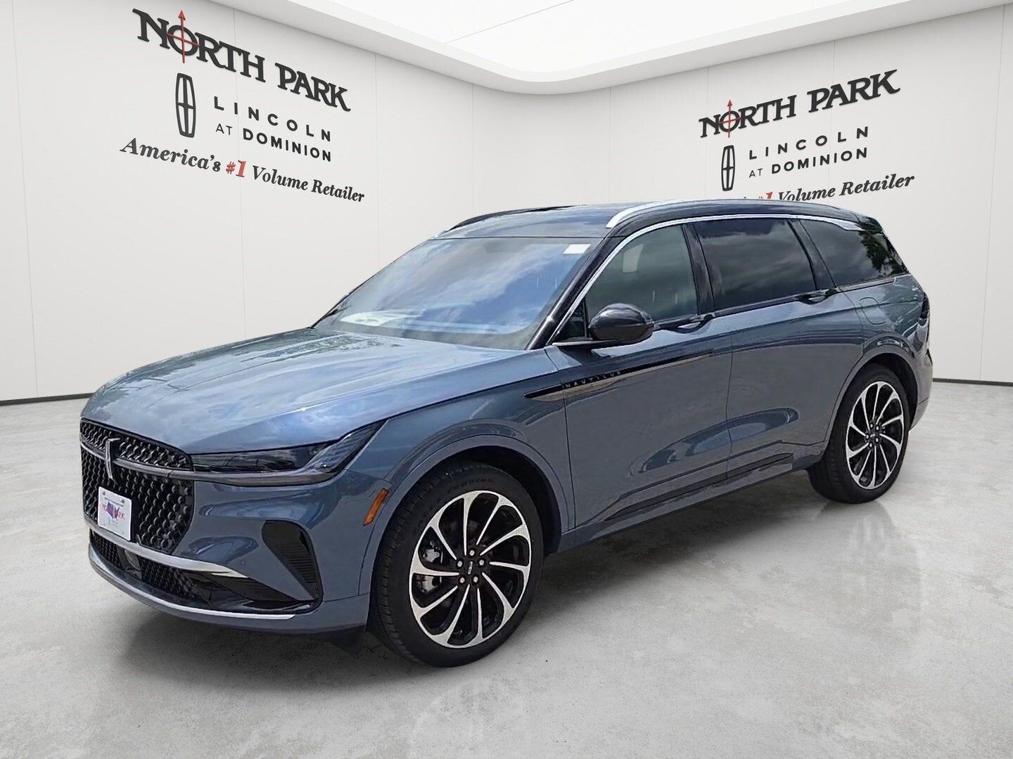 2026 LINCOLN Nautilus