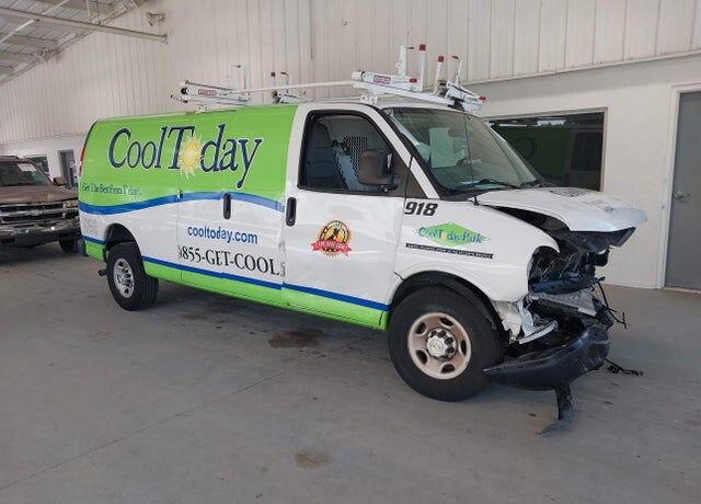 2021 CHEVROLET Express