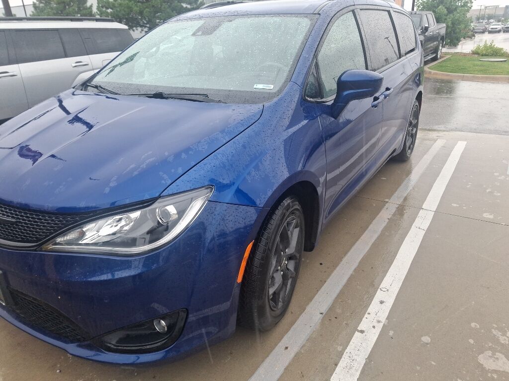 2020 CHRYSLER Pacifica
