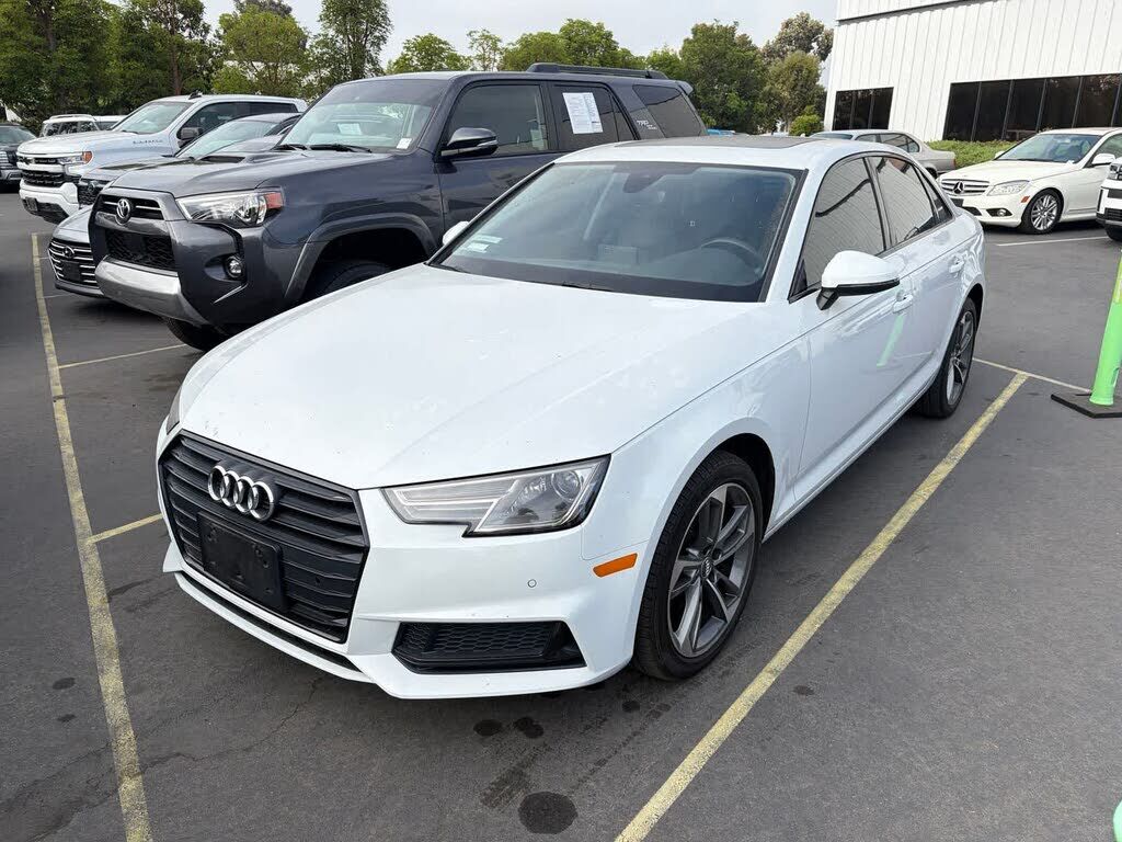 2019 AUDI A4