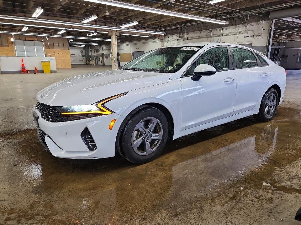2023 KIA K5