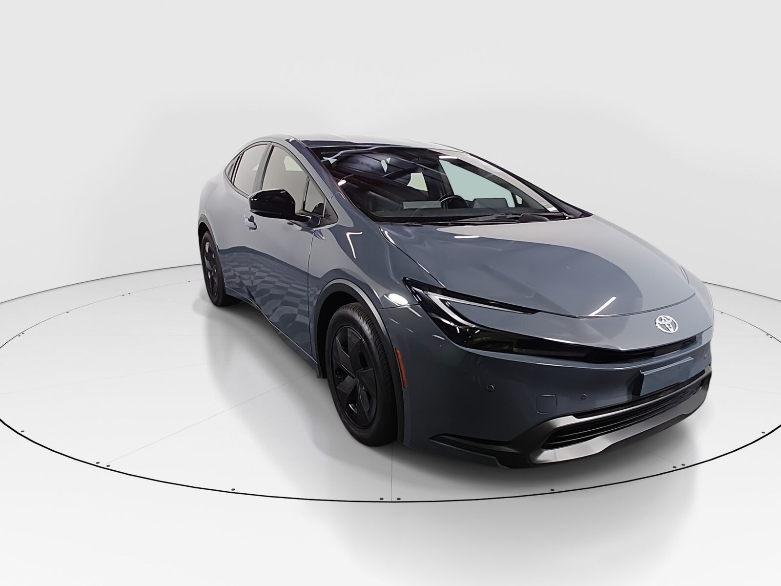 2024 TOYOTA PRIUS