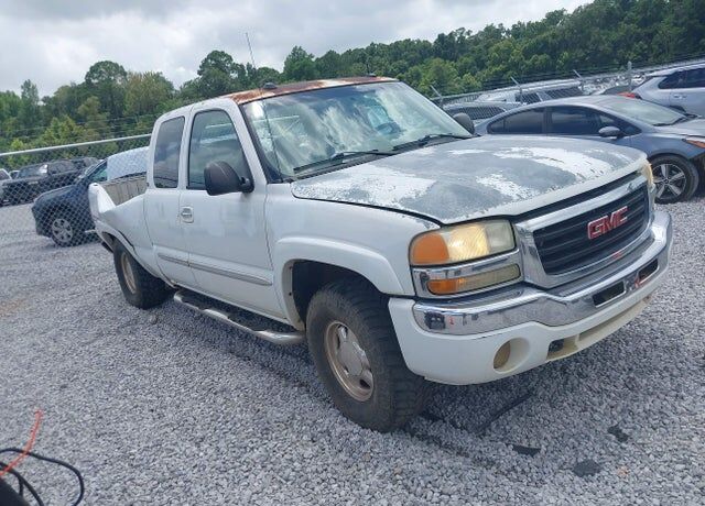 2004 GMC Sierra