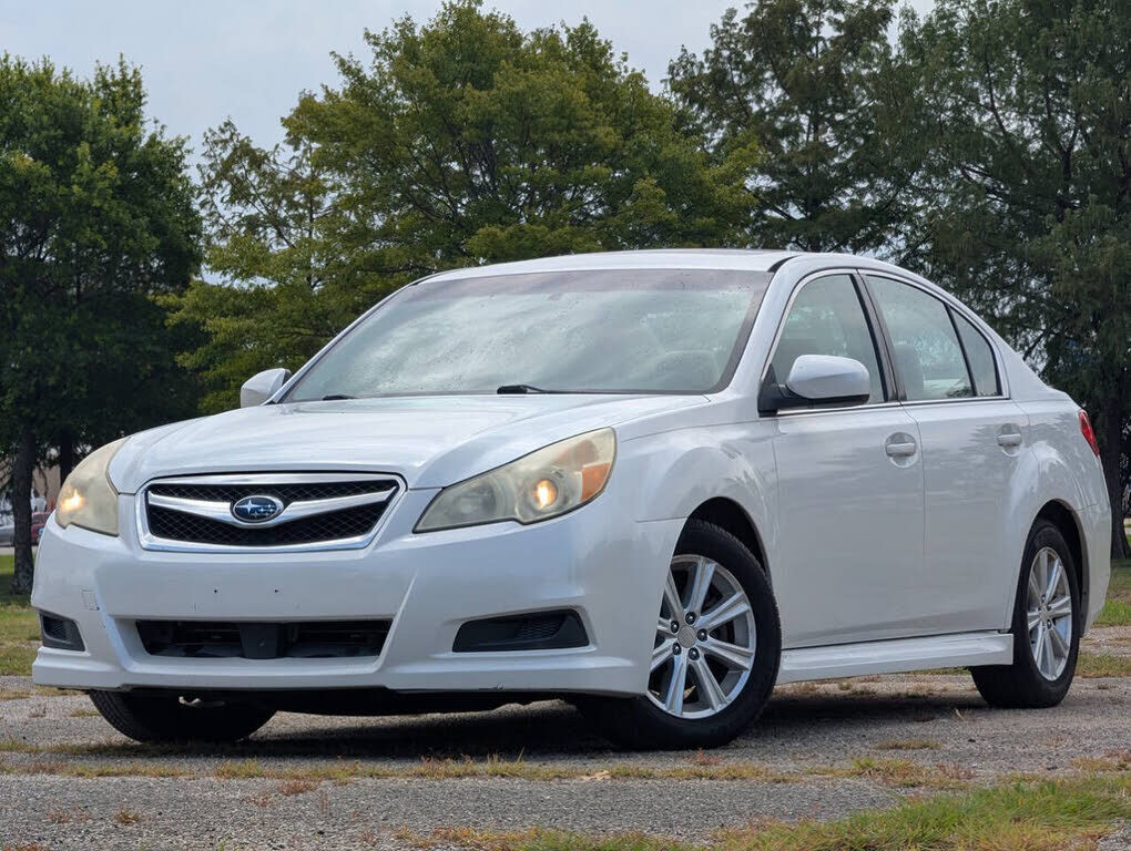 2011 SUBARU Legacy