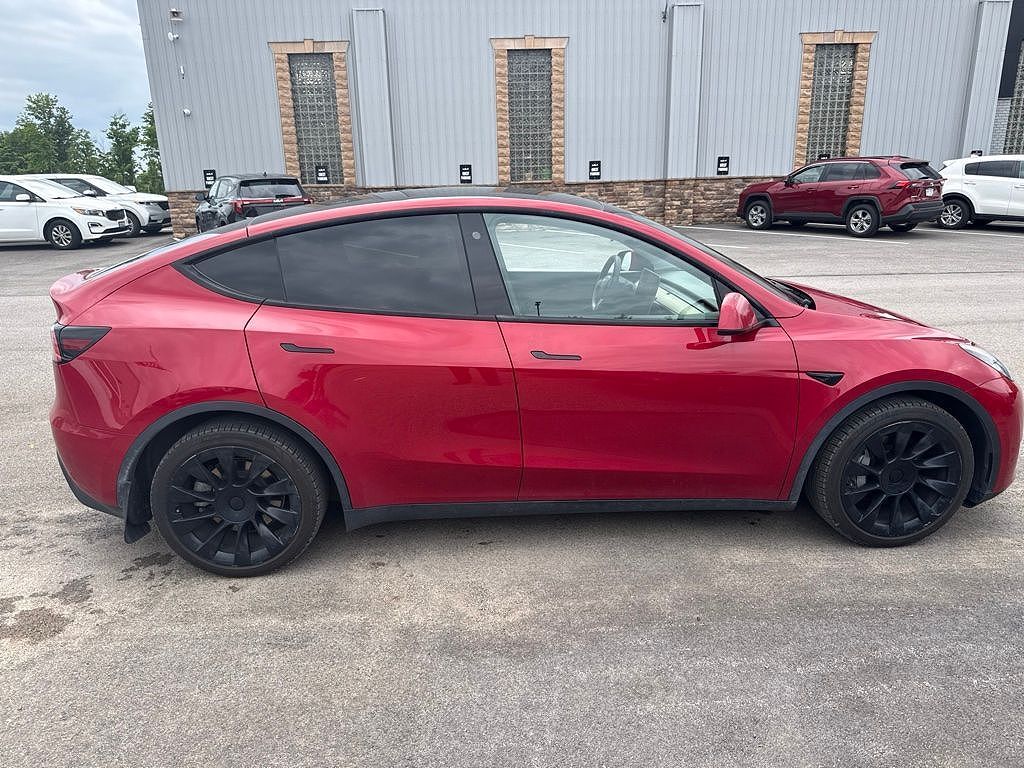 2021 TESLA Model Y