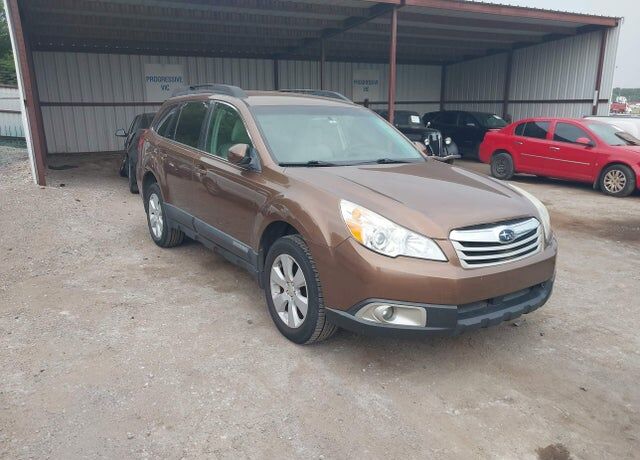 2011 SUBARU Outback