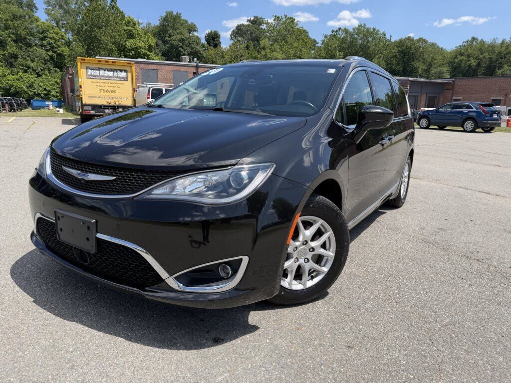2020 CHRYSLER Pacifica