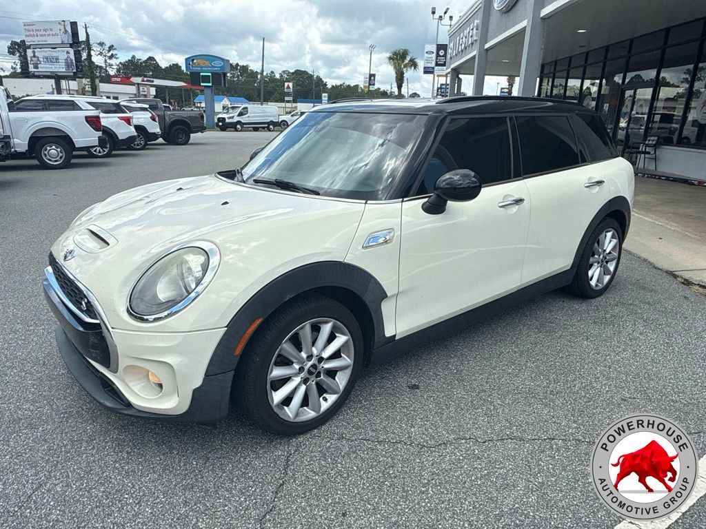 2017 MINI Clubman