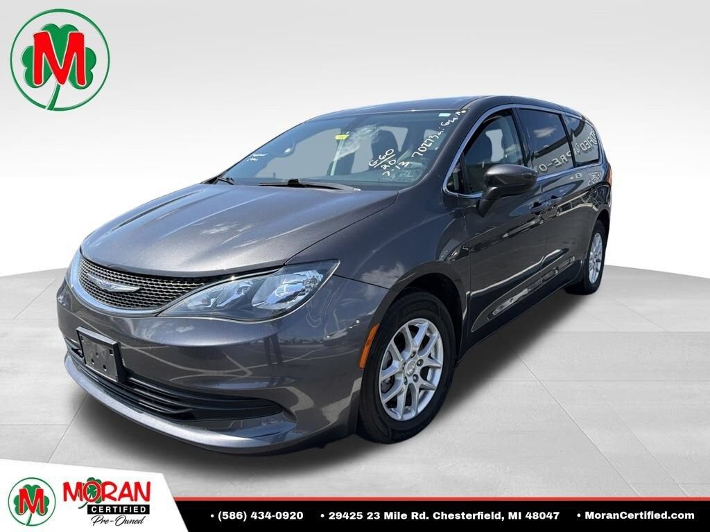 2020 CHRYSLER Voyager