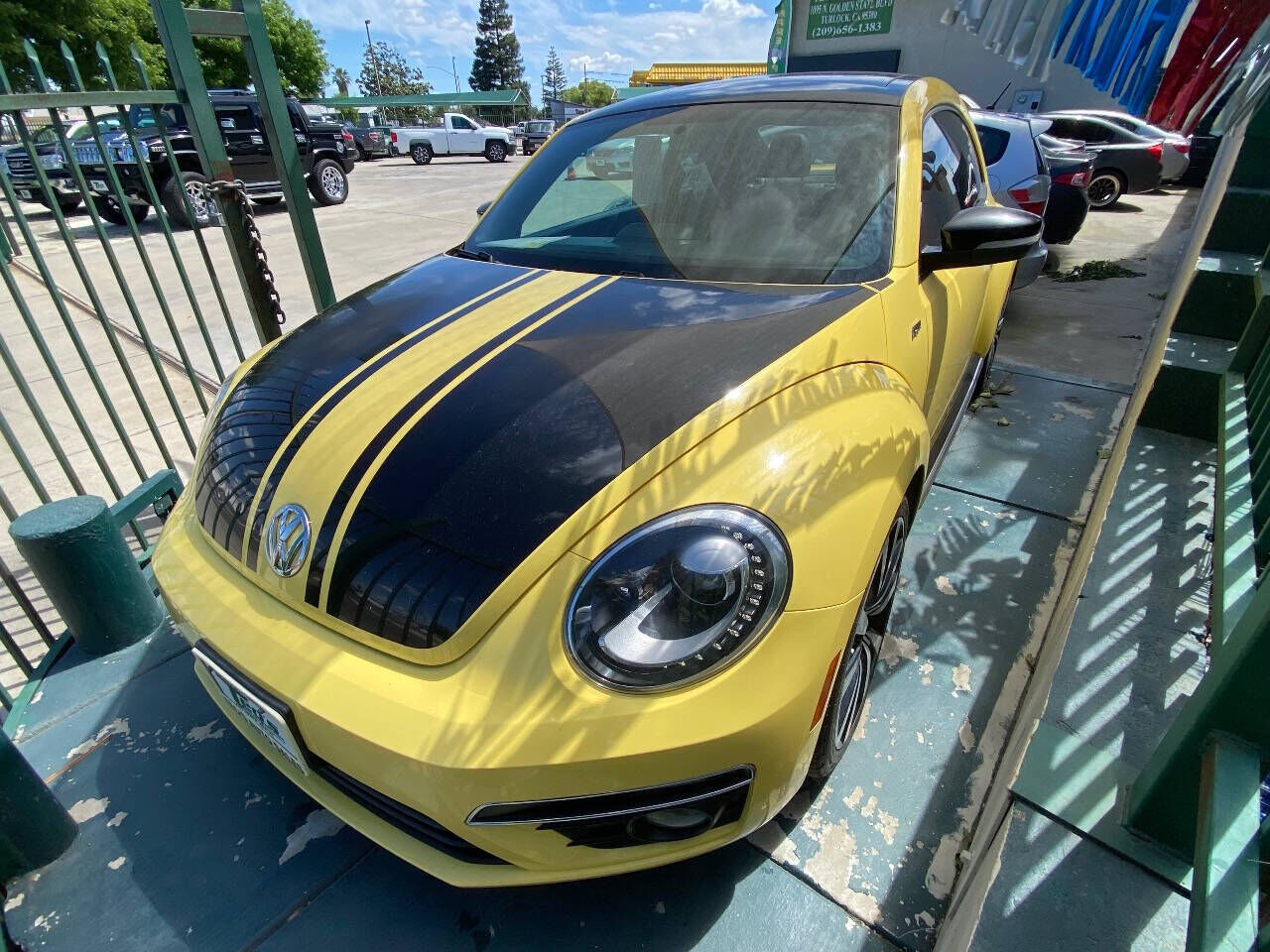 2014 VOLKSWAGEN Beetle