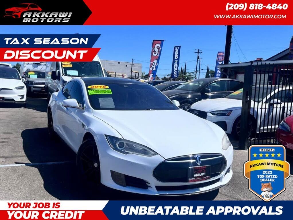 2015 TESLA Model S