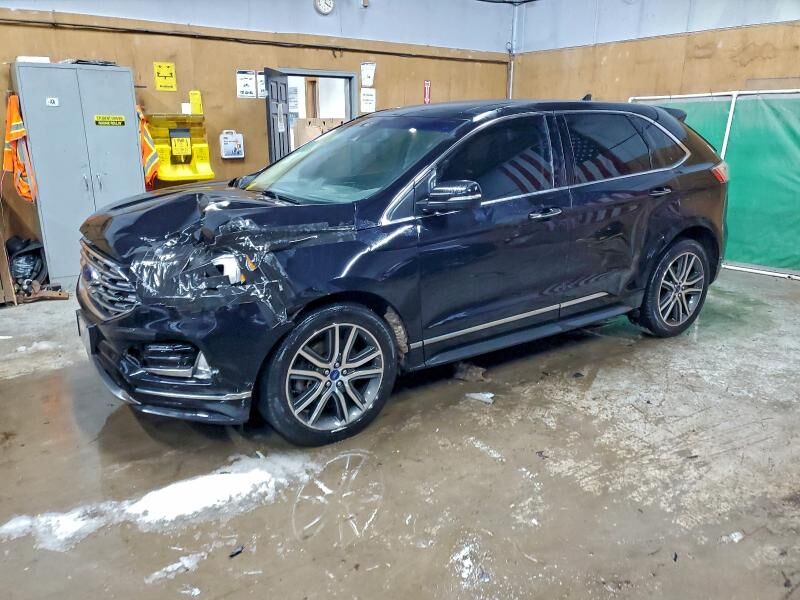 2019 FORD Edge