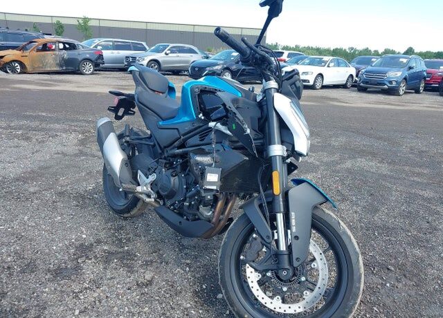 2025 CFMOTO 450NK