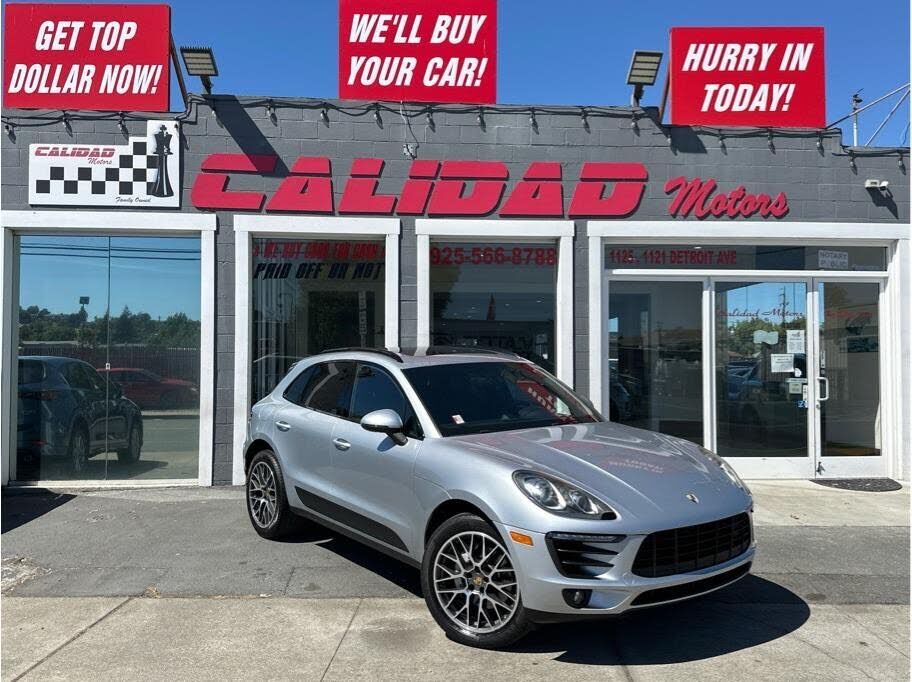2016 PORSCHE Macan
