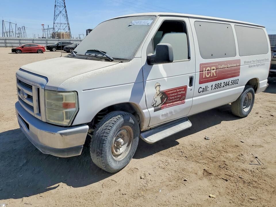 2013 FORD E-350