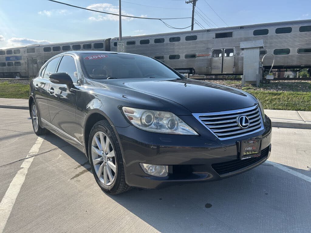 2010 LEXUS LS