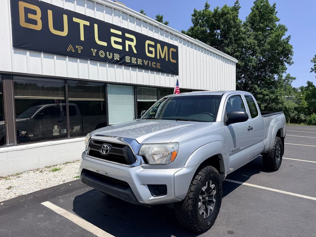 2012 TOYOTA Tacoma