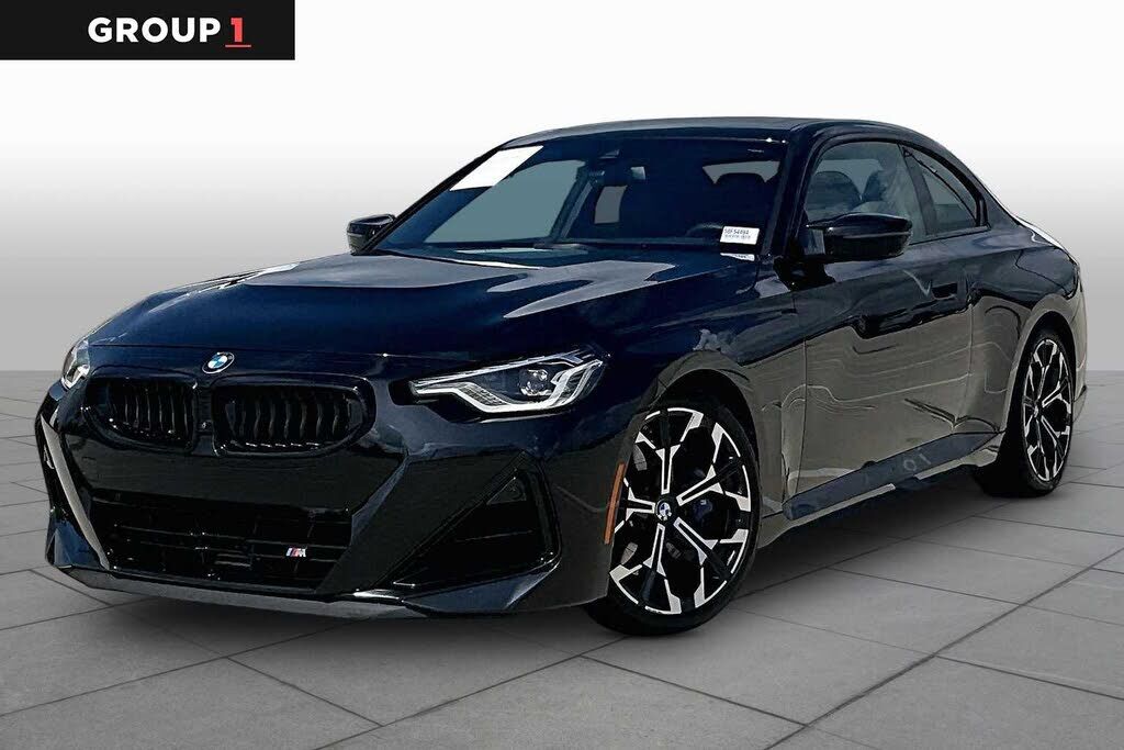 2025 BMW M2